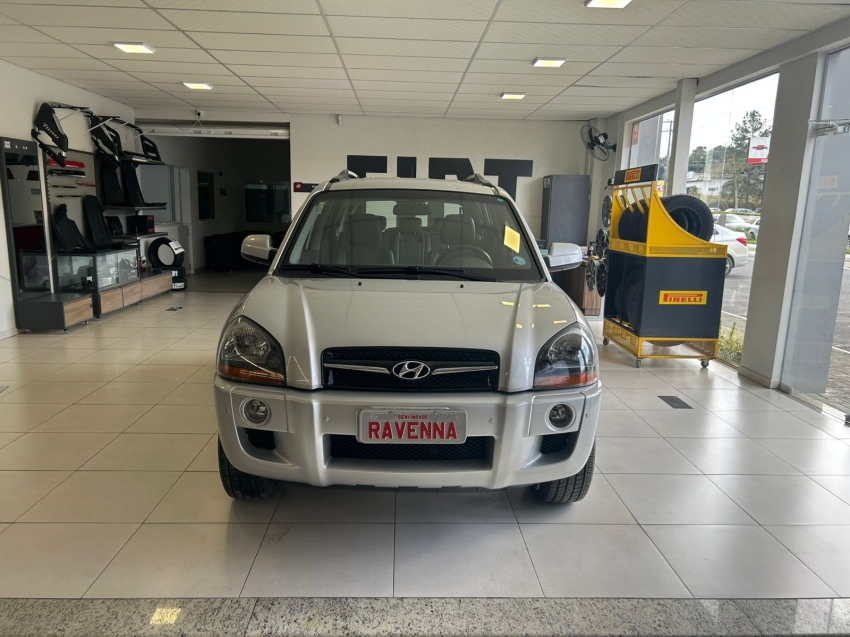 hyundai tucson 2.0 mpfi gls 16v 143cv 2wd flex 4p automatico 2015 hyundai tucson 2.0 mpfi gls 16v 143cv 2wd flex 4p automatico 2015