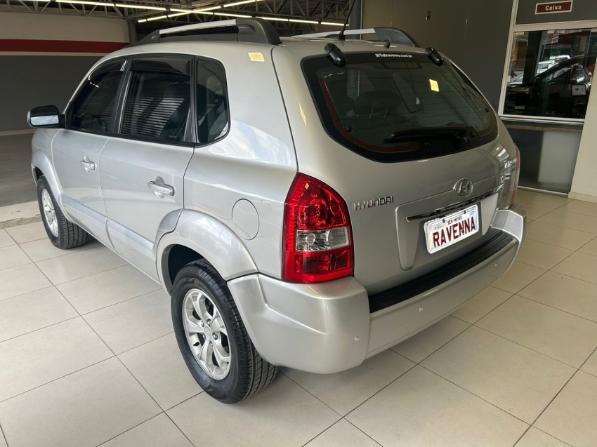 hyundai tucson 2.0 mpfi gls 16v 143cv 2wd flex 4p automatico 2015