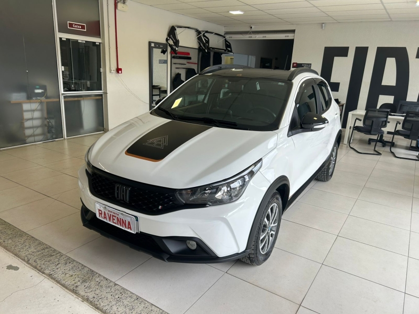 fiat argo 1.3 firefly flex trekking cvt 4p automatico 2024 fiat argo 1.3 firefly flex trekking cvt 4p automatico 2024