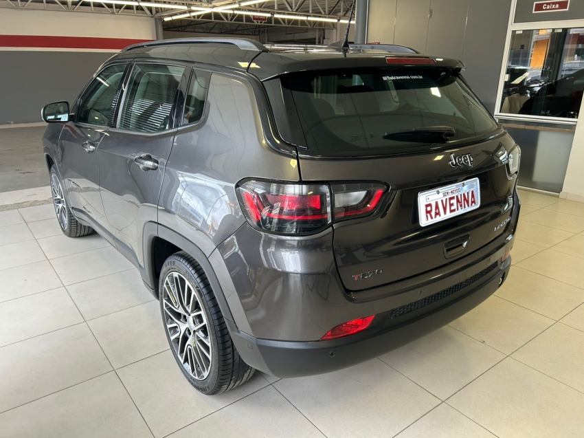 jeep compass 1.3 t270 turbo flex limited at6 4p automatico 2022 jeep compass 1.3 t270 turbo flex limited at6 4p automatico 2022