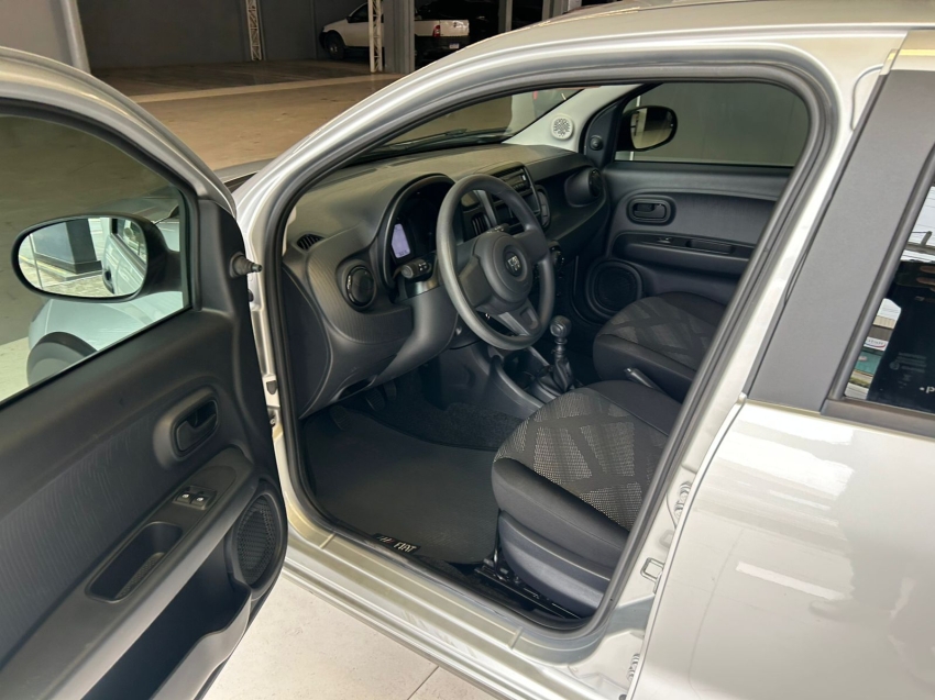 fiat mobi 1.0 evo flex trekking manual 4p 2023 fiat mobi 1.0 evo flex trekking manual 4p 2023