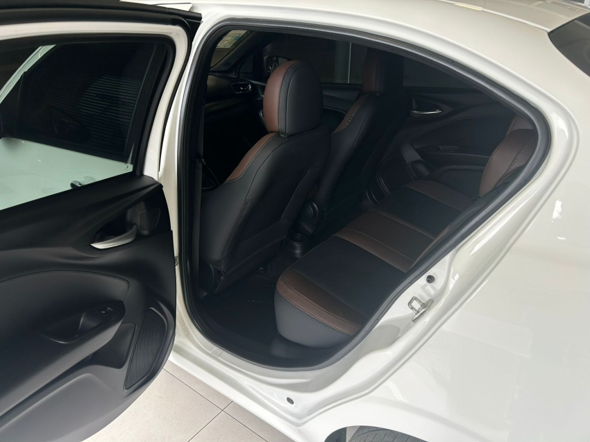 fiat cronos 1.3 firefly flex precision cvt 4p automatico 2023