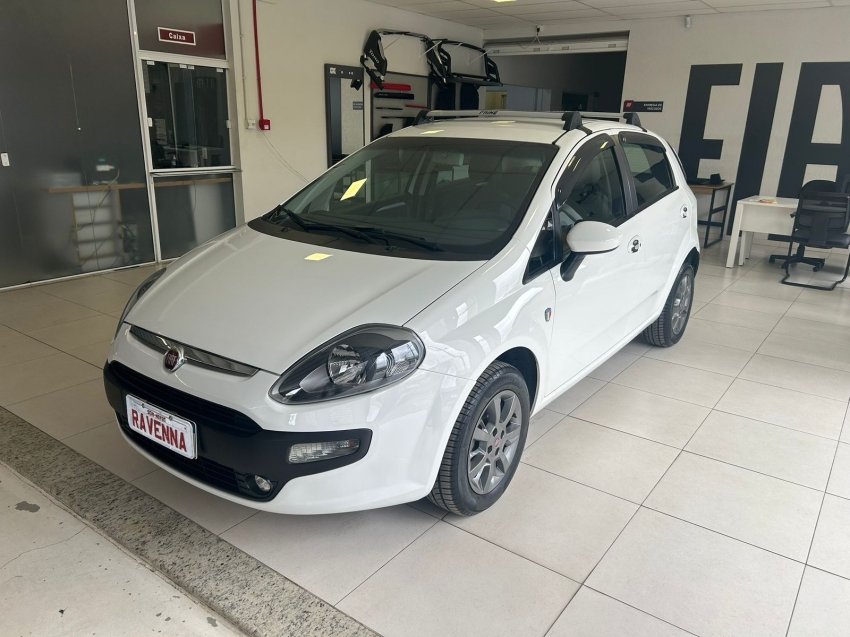 fiat punto 1.4 attractive 8v flex 4p manual 2016 fiat punto 1.4 attractive 8v flex 4p manual 2016