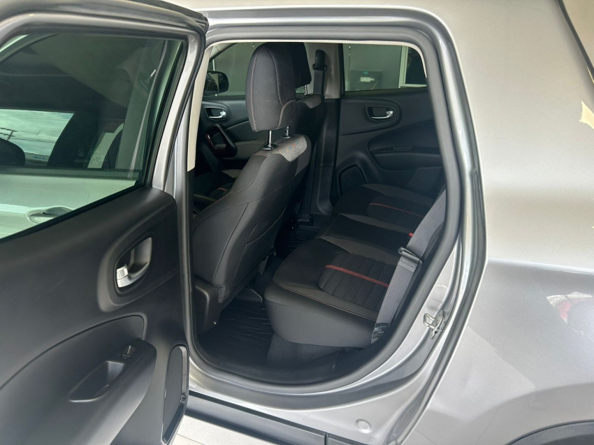 fiat toro 1.8 16v evo flex freedom at6 4p automatico 2020