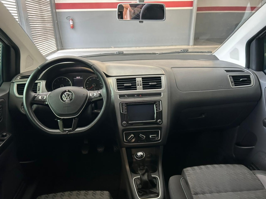 volkswagen fox 1.6 msi comfortline 8v flex 4p manual 2018