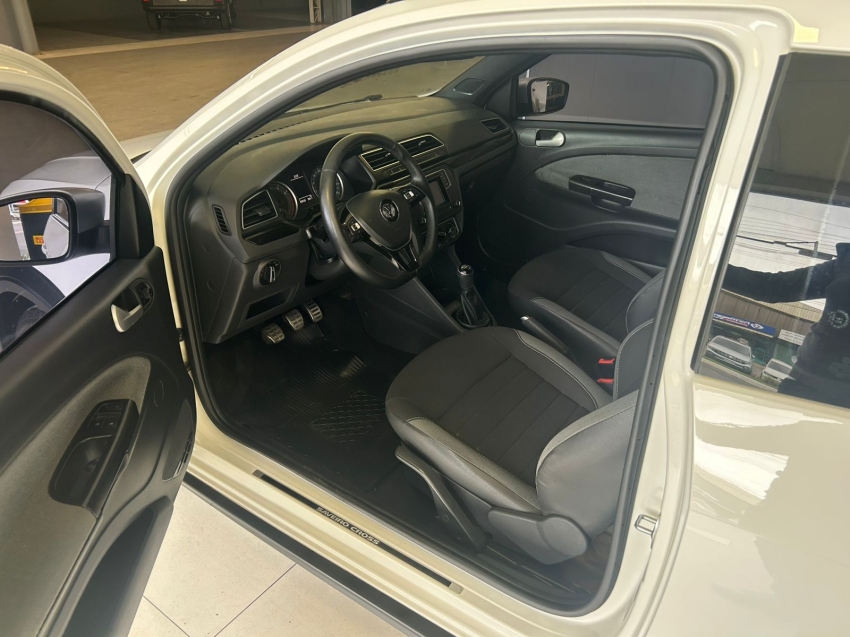volkswagen saveiro 1.6 cross cd 16v flex 2p manual 4p 2017
