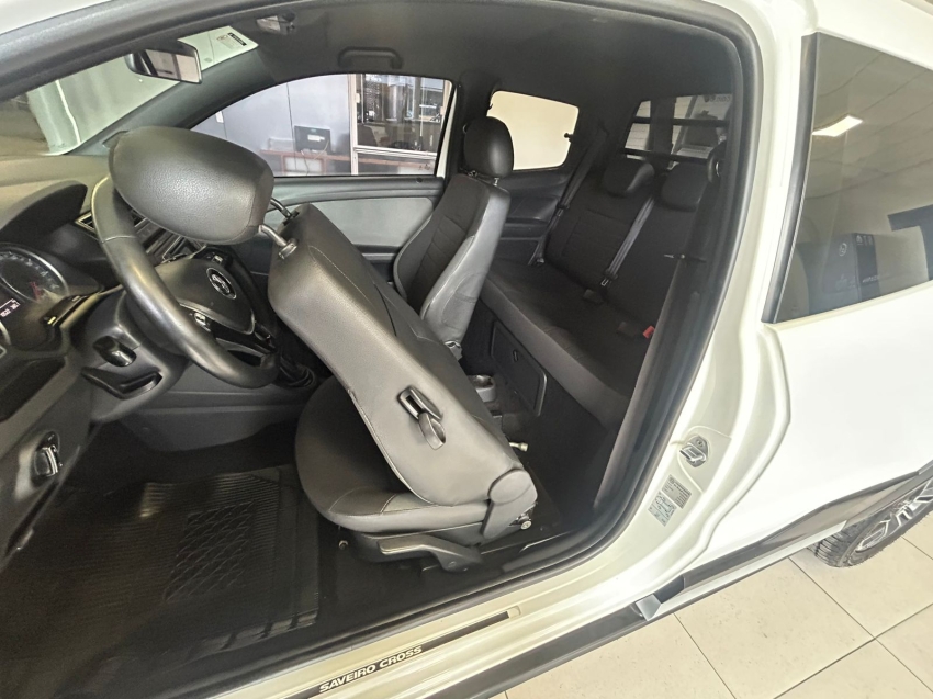 volkswagen saveiro 1.6 cross cd 16v flex 2p manual 4p 2017