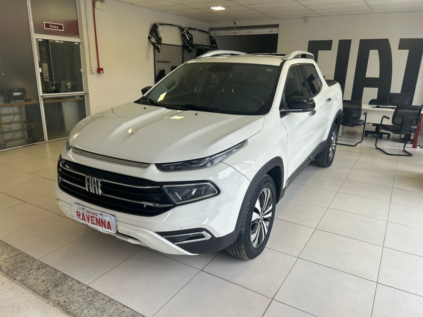 fiat toro 2.0 16v turbo diesel volcano 4wd at9 4p automatico 2022