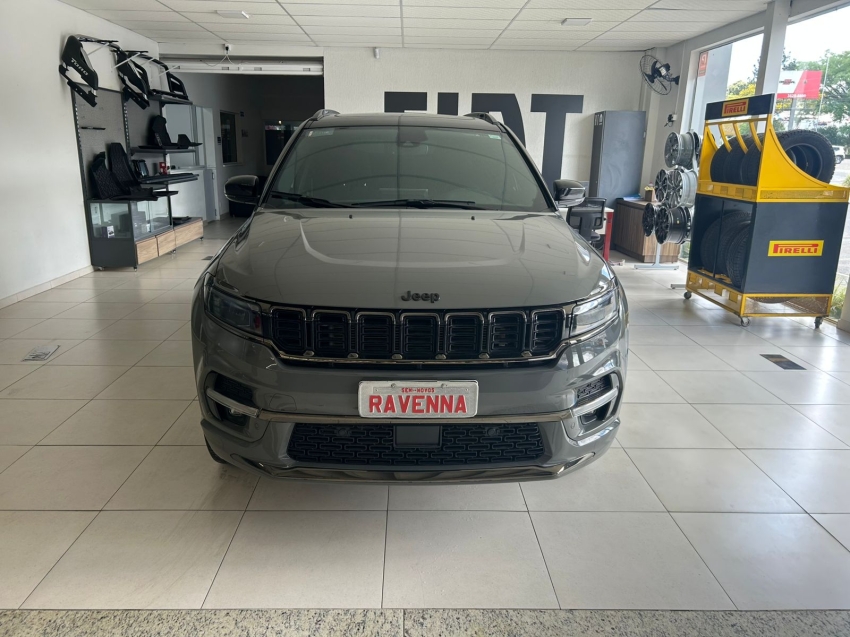 jeep commander 2.0 hurricane 4 turbo gasolina blackhawk at9 4p automatico 2025 jeep commander 2.0 hurricane 4 turbo gasolina blackhawk at9 4p automatico 2025