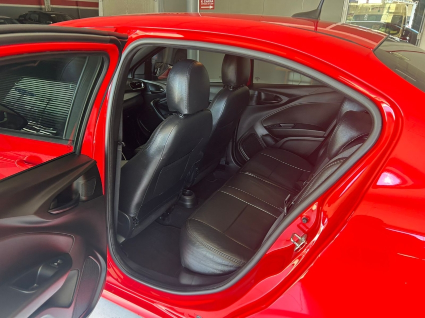 fiat cronos 1.8 e.torq flex hgt at6 4p automatico 20208 fiat cronos 1.8 e.torq flex hgt at6 4p automatico 20208