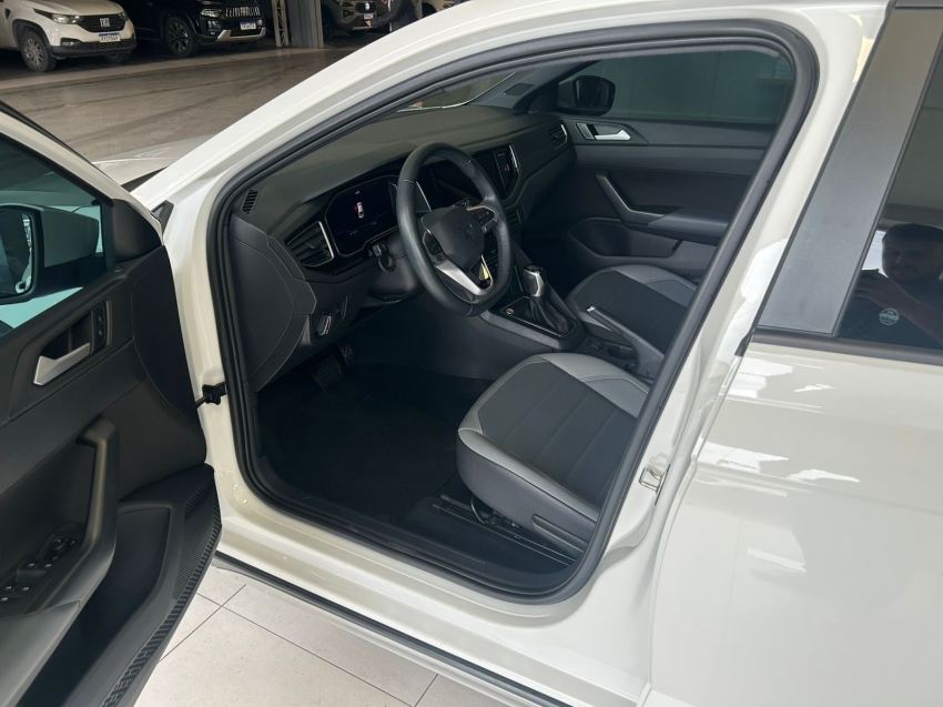 volkswagen nivus 1.0 200 tsi total flex highline automatico 4p 20247