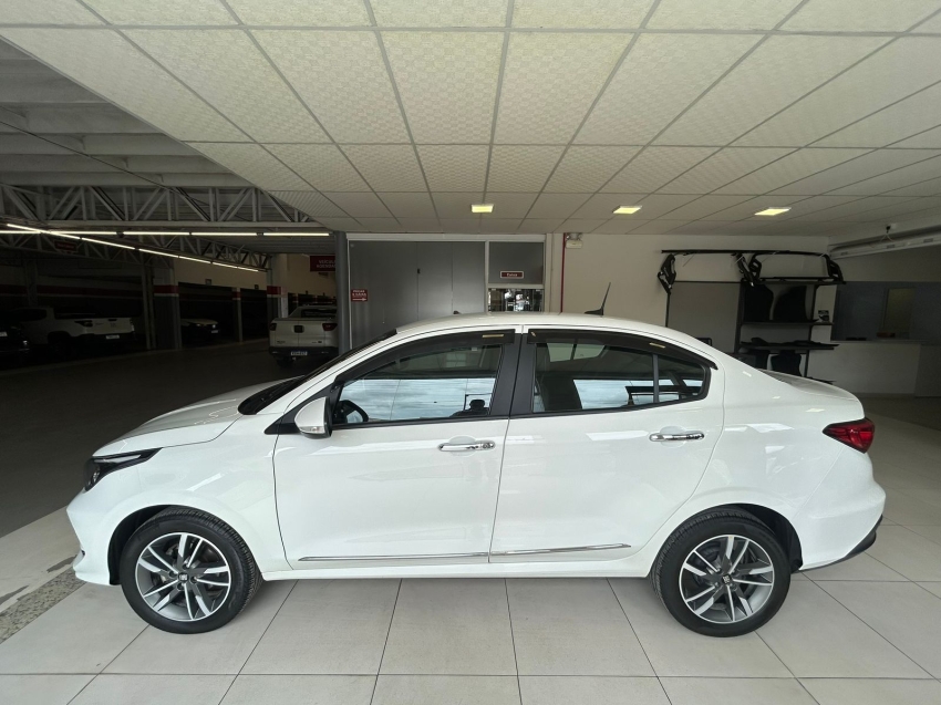 fiat cronos 1.3 firefly flex precision cvt 4p automatico 20243