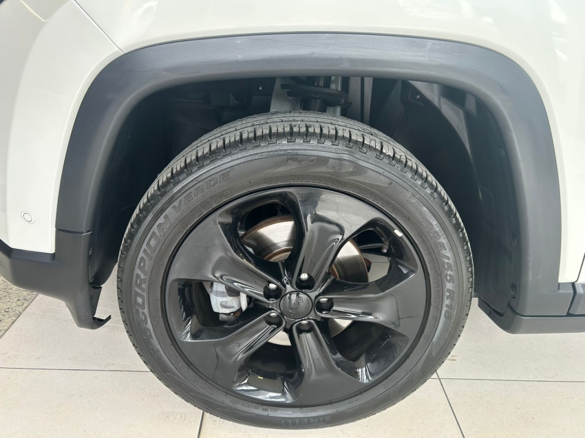 jeep compass 2.0 16v flex longitude automatico 4p 20211