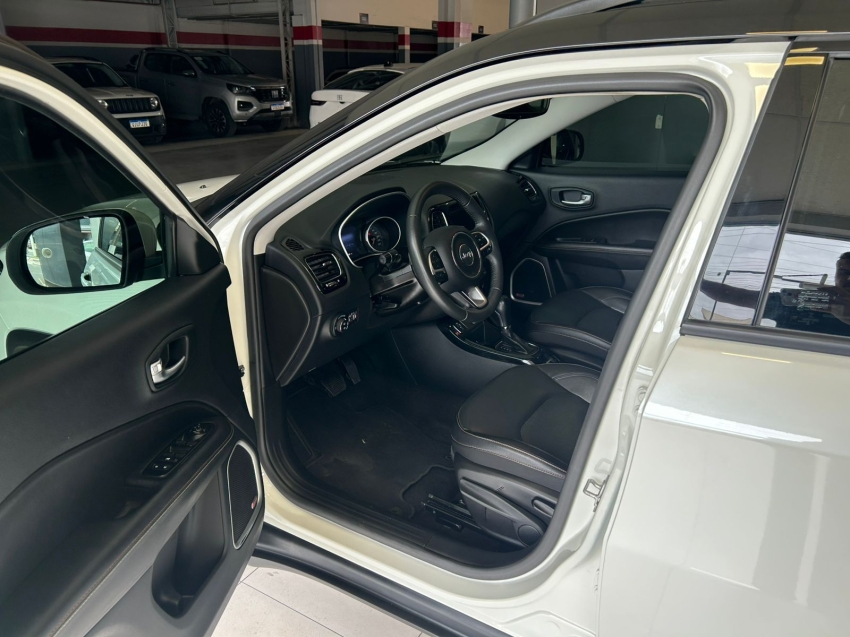 jeep compass 2.0 16v flex longitude automatico 4p 20217