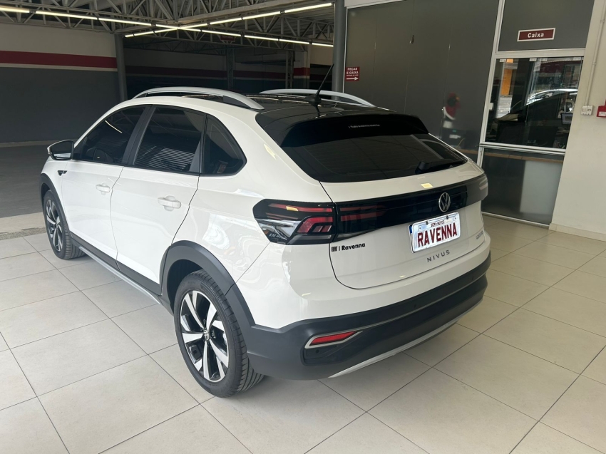 volkswagen nivus 1.0 200 tsi total flex highline automatico 4p 20214