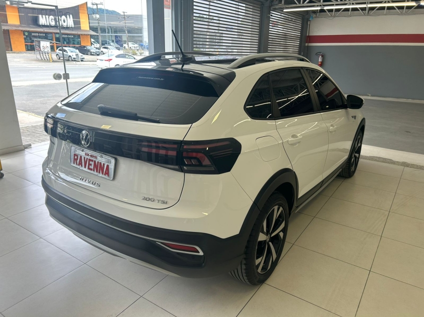 volkswagen nivus 1.0 200 tsi total flex highline automatico 4p 20216