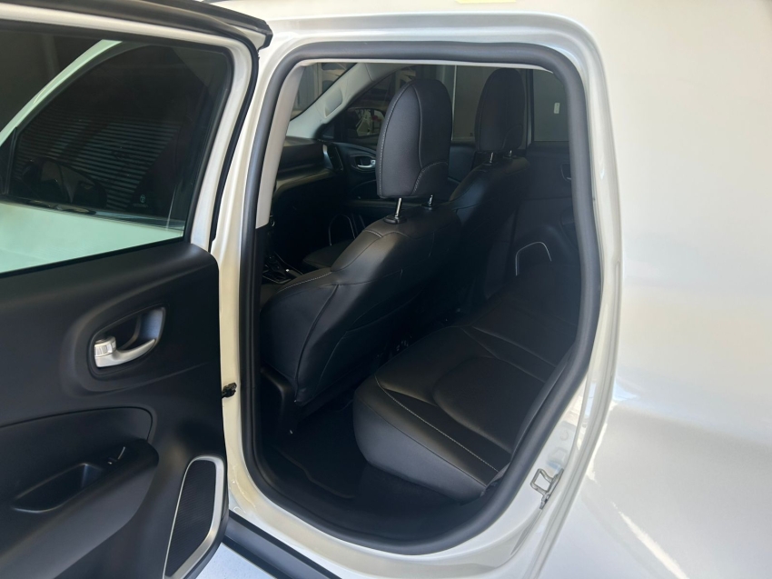 fiat toro 1.3 turbo 270 flex volcano at6 4p automatico 20258