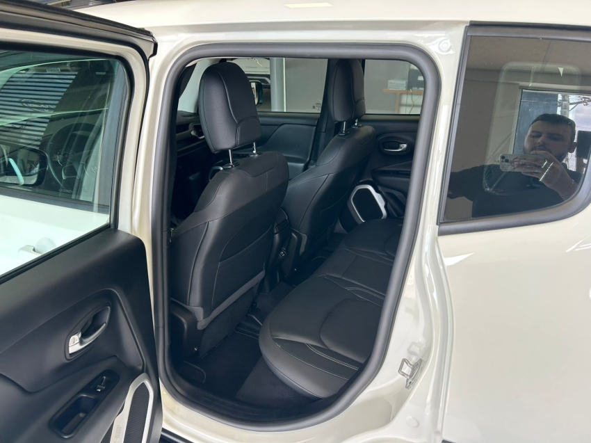 jeep renegade 1.8 16v flex longitude 4p automatico 20208