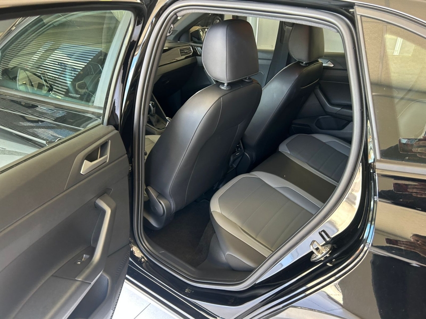 volkswagen nivus 1.0 200 tsi total flex highline automatico 4p 20238