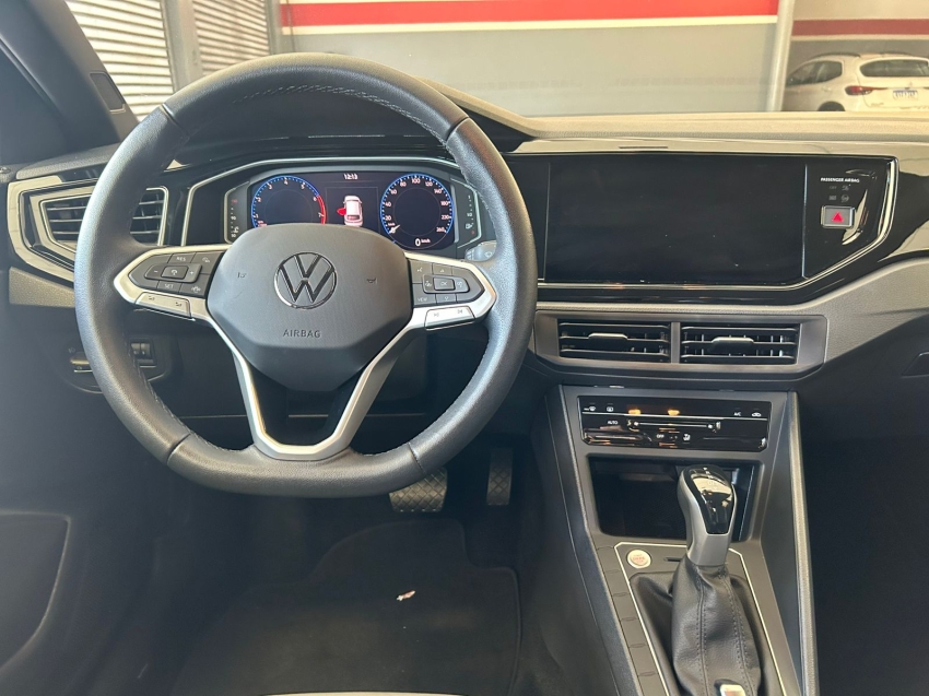 volkswagen nivus 1.0 200 tsi total flex highline automatico 4p 202311