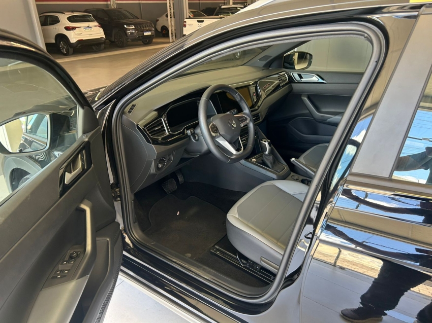 volkswagen nivus 1.0 200 tsi total flex highline automatico 4p 20237