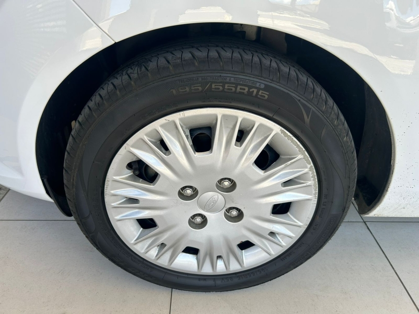 ford fiesta 1.5 s hatch 16v flex 4p manual 20151