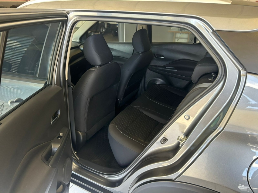 nissan kicks 1.6 16v flexstart sense xtronic flex 4p automatico 20228