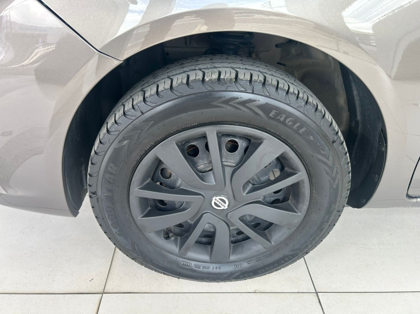 nissan versa 1.0 12v flex 4p manual 20161