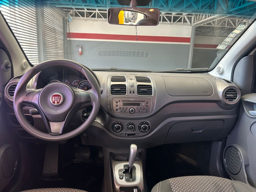 fiat grand siena 1.6 mpi essence 16v flex 4p automatizado semiautomatico 201510