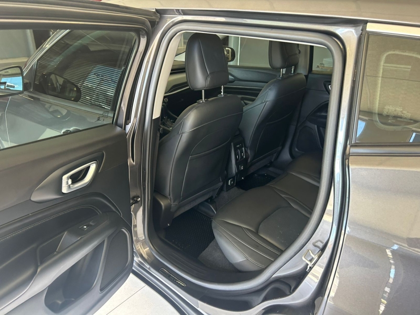 jeep compass 1.3 t270 turbo flex longitude at6 4p automatico 20228