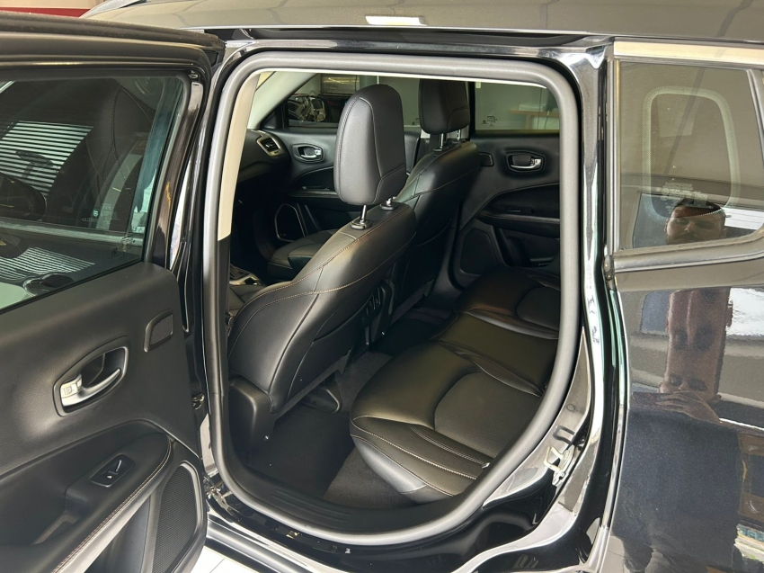 jeep compass 2.0 16v flex longitude automatico 4p 20206