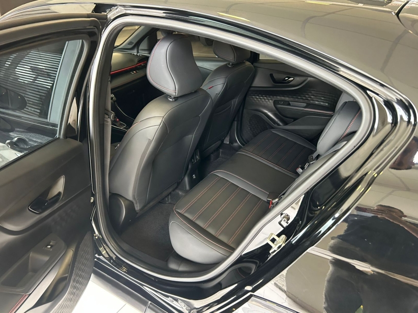 fiat fastback 1.3 turbo 270 flex abarth at6 4p automatico 20248