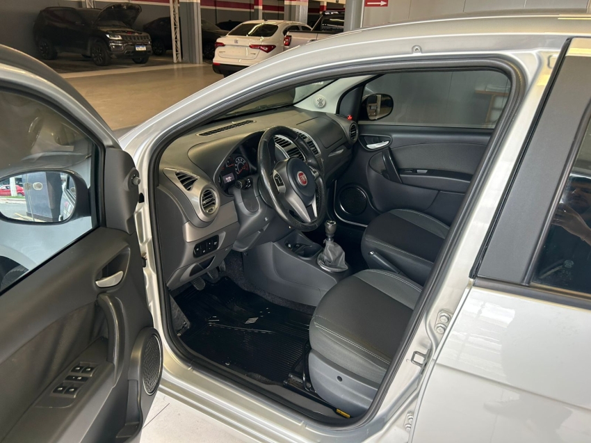 fiat palio 1.6 mpi essence 16v flex 4p automatizado semiautomatico 20177