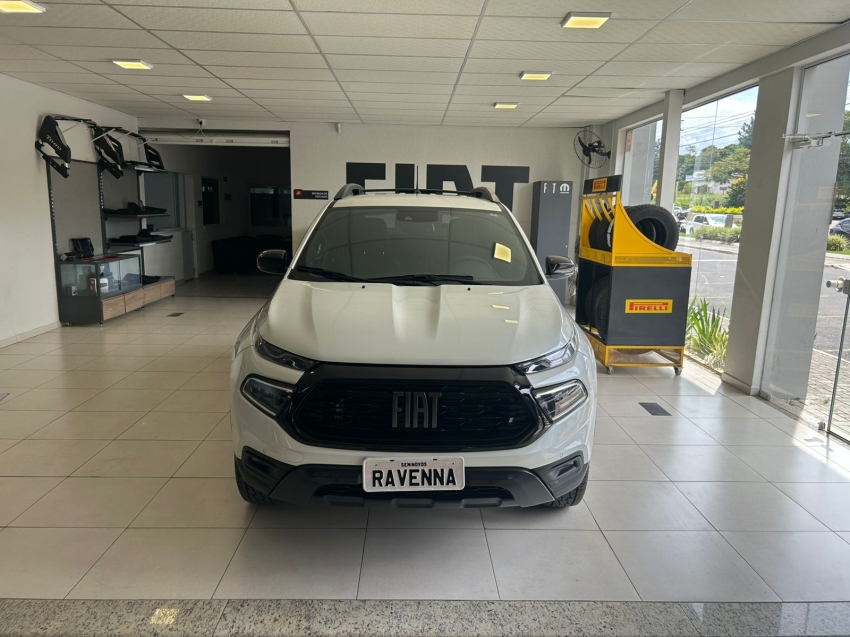 fiat toro 1.3 turbo 270 flex volcano at6 4p automatico 2024