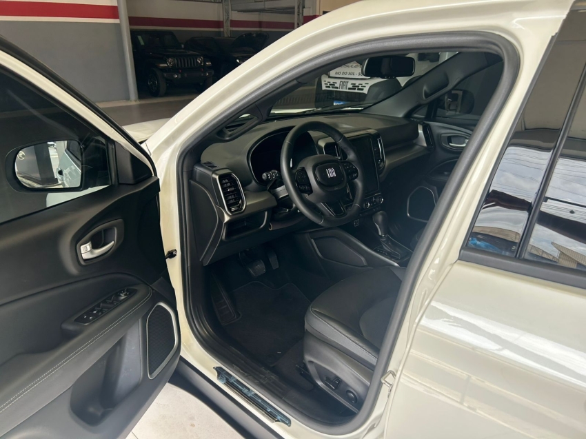 fiat toro 1.3 turbo 270 flex volcano at6 4p automatico 20247