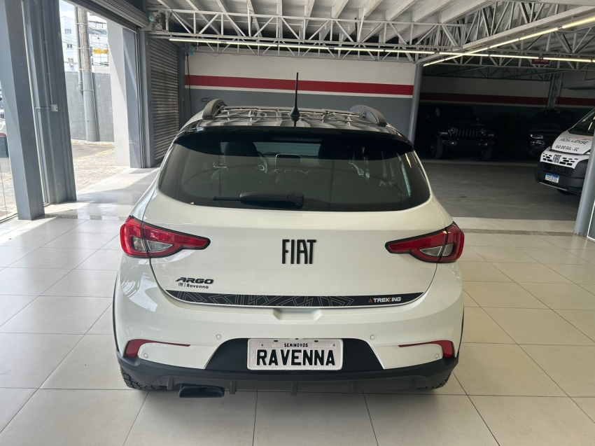 fiat argo 1.3 firefly flex trekking manual 4p 20215