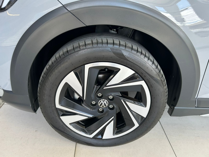 volkswagen nivus 1.0 200 tsi total flex highline automatico 4p 20261