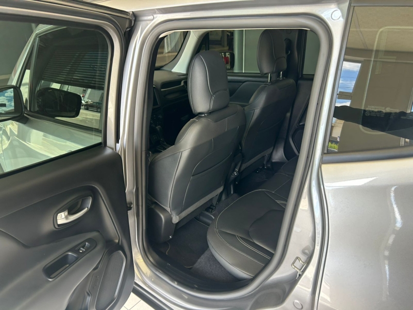 jeep renegade 1.3 t270 turbo flex longitude at6 4p automatico 20238