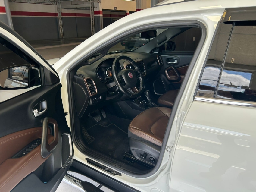 fiat toro 2.0 16v turbo diesel ranch 4wd at9 4p automatico 20217