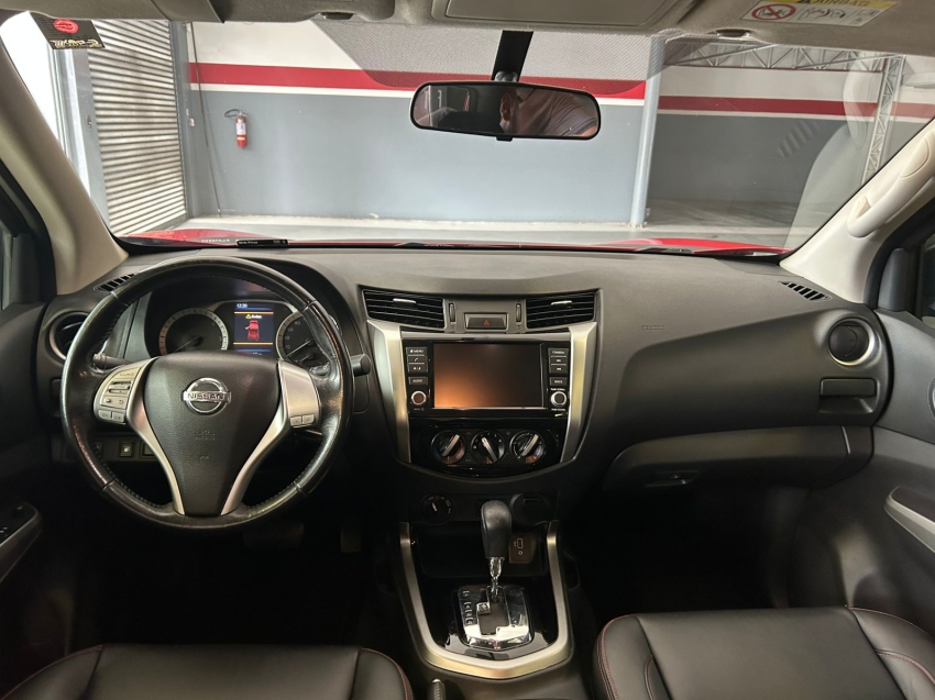 nissan frontier 2.3 16v turbo diesel attack cd 4x4 automatico 4p 201910