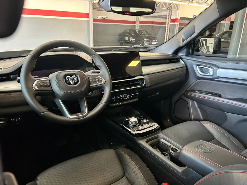 ram rampage 2.0 hurricane 4 turbo gasolina r/t 4x4 automatico 4p 202411