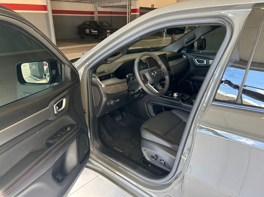 ram rampage 2.0 hurricane 4 turbo gasolina r/t 4x4 automatico 4p 20247