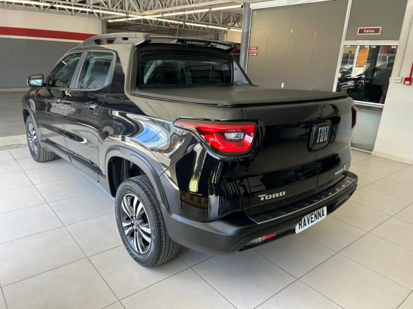 fiat toro 1.3 turbo 270 flex freedom at6 4p automatico 20244