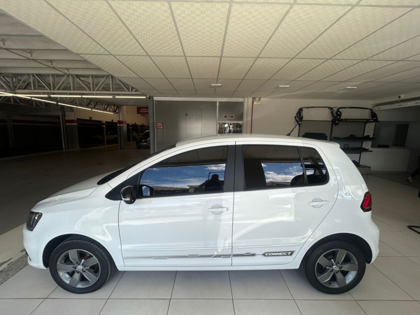 volkswagen fox 1.6 msi total flex connect 4p manual 20203