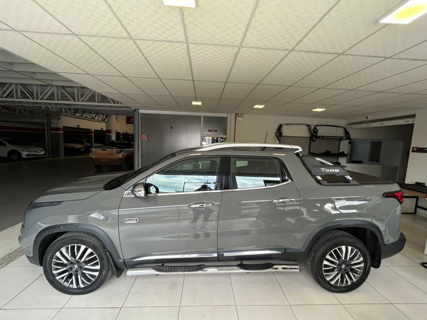 fiat toro 2.0 16v turbo diesel ranch 4wd at9 4p automatico 20243