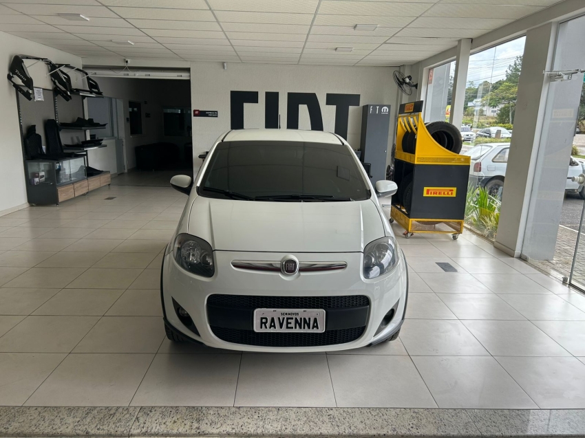 fiat palio 1.6 mpi sporting 16v flex 4p manual 2014