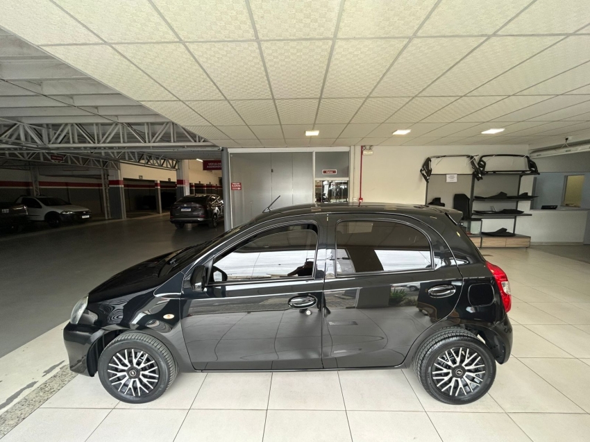 toyota etios 1.5 xs 16v flex 4p automatico 20173