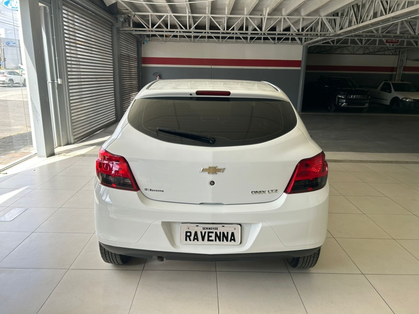 chevrolet onix 1.4 mpfi ltz 8v flex 4p automatico 20155