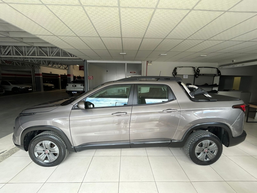 fiat toro 1.8 16v evo flex freedom at6 4p automatico 20213