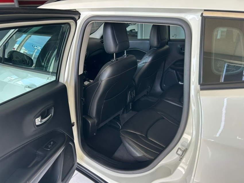 jeep compass 2.0 16v flex longitude automatico 4p 20188